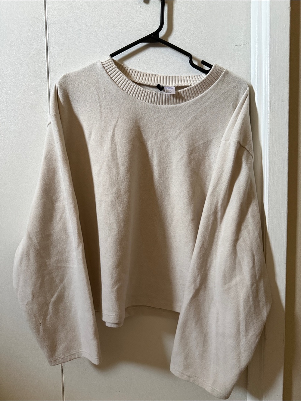 H&M Relaxed Crewneck Sweater in Cream